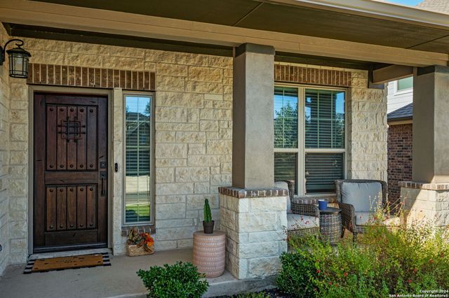 8927 WHIMSEY RDG, Fair Oaks Ranch, TX 78015