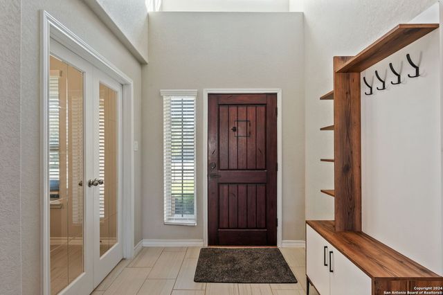 8927 WHIMSEY RDG, Fair Oaks Ranch, TX 78015