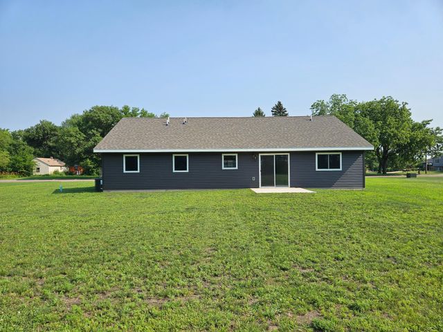 141 Washington Street, Walnut Grove, MN 56180