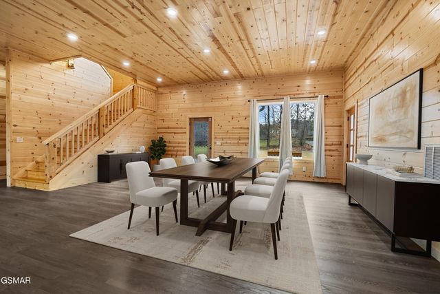 2749 Owls Cove Way, Sevierville, TN 37862