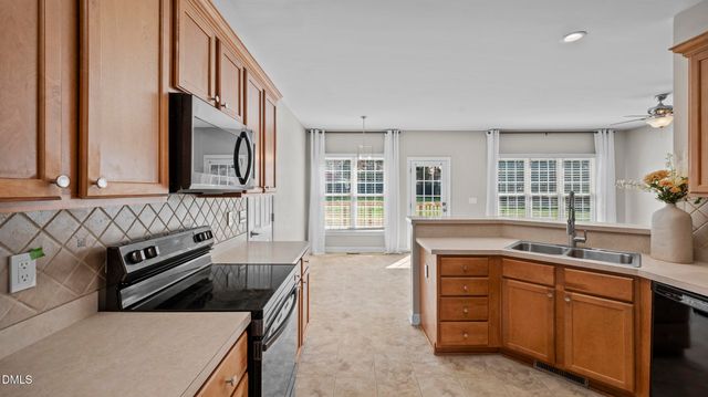 10 Woodcrest Drive, Youngsville, NC 27596