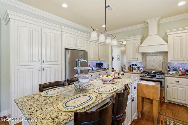 600 Bauxite Cove, Brandon, MS 39047