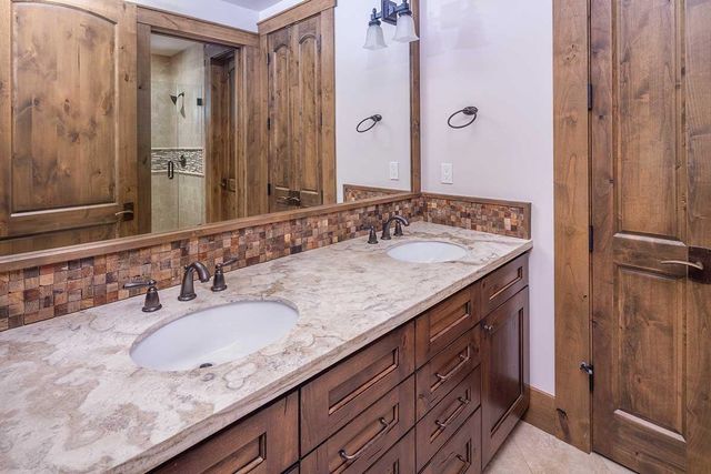 10606 Dutton Court, Truckee, CA 96161