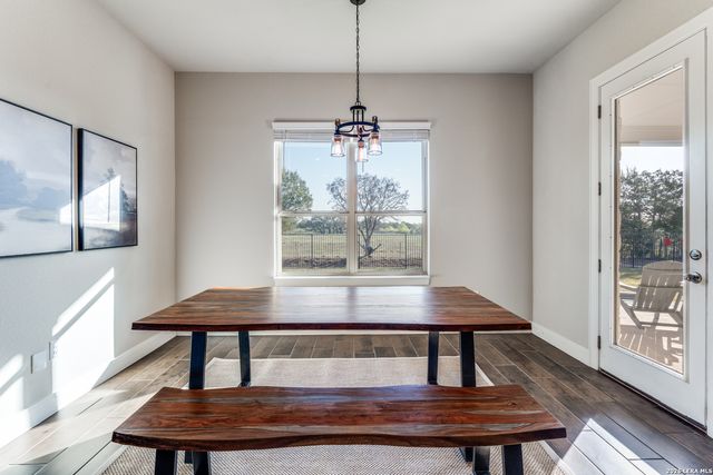 2554 Rauschenbach, New Braunfels, TX 78132