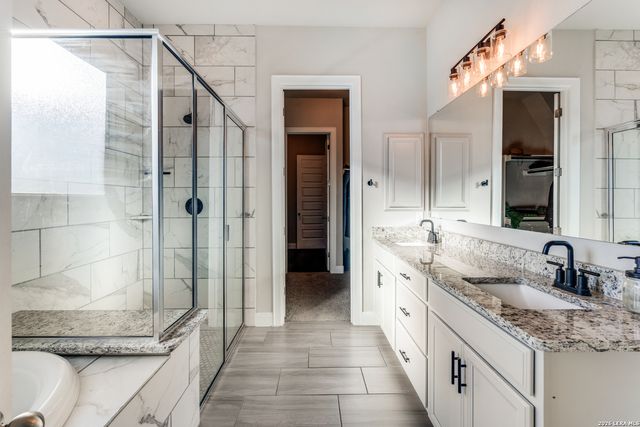 2554 Rauschenbach, New Braunfels, TX 78132