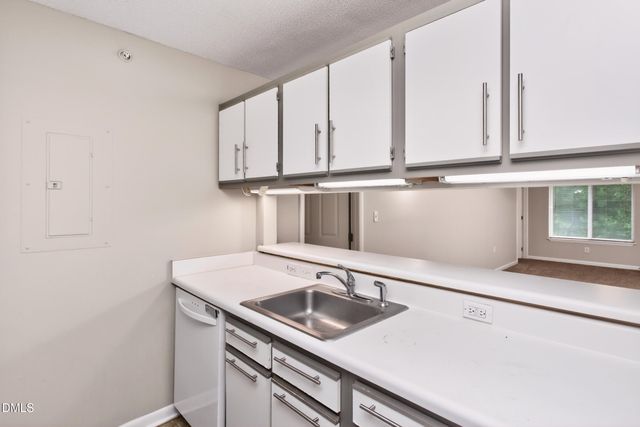 1341 Crab Orchard Drive 303, Raleigh, NC 27606