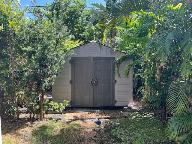 508 Castania Ave, Coral Gables, FL 33146