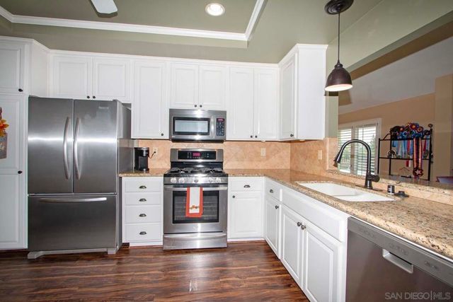 17638 Caminito Hercuba, San Diego, CA 92128