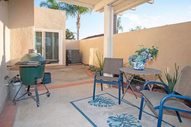 17638 Caminito Hercuba, San Diego, CA 92128