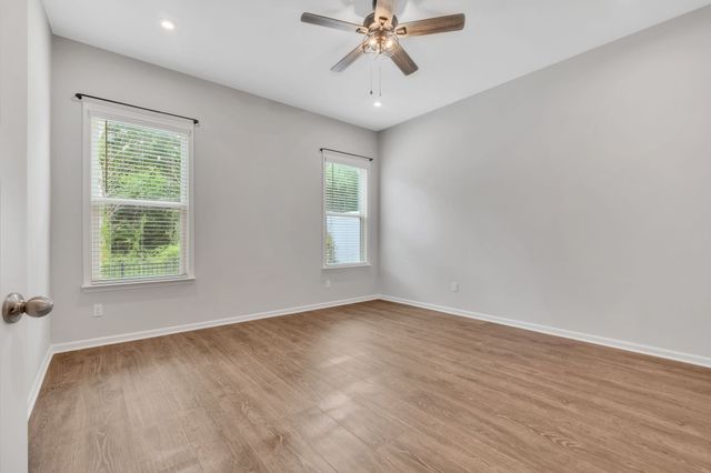 1451 Autumn Leaf Ln, Mount Juliet, TN 37122