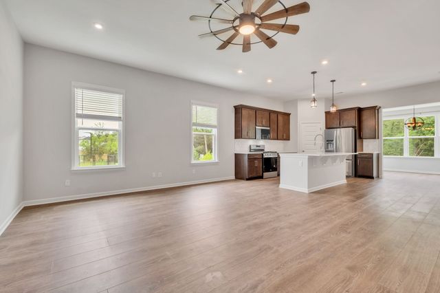 1451 Autumn Leaf Ln, Mount Juliet, TN 37122