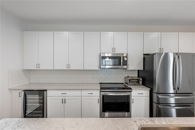 5039 Pepperwell Circle, Sugarcreek Twp, OH 45440