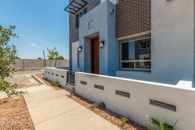 733 E Commonwealth Avenue 2, Chandler, AZ 85225