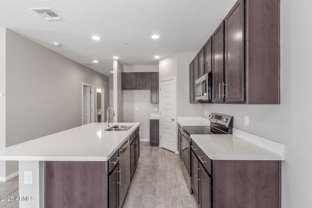 733 E Commonwealth Avenue 2, Chandler, AZ 85225