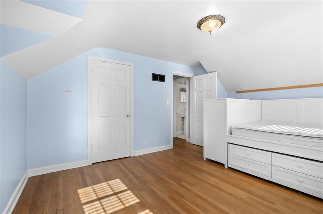 1307 Lakeway Avenue, Kalamazoo, MI 49001