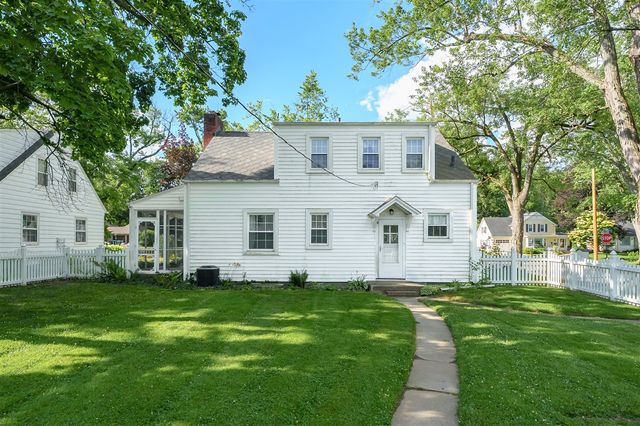 1307 Lakeway Avenue, Kalamazoo, MI 49001