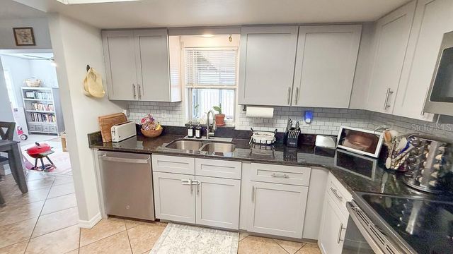 3127 DOLE STREET, Holiday, FL 34691