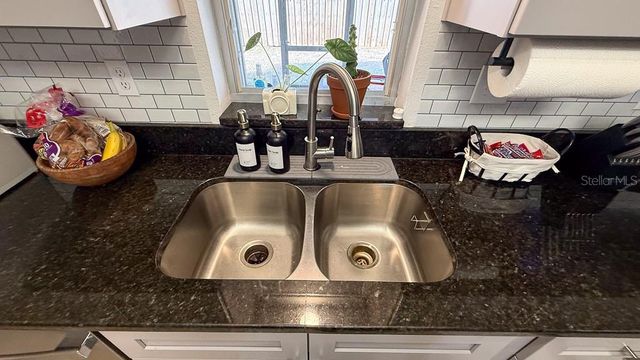 3127 DOLE STREET, Holiday, FL 34691