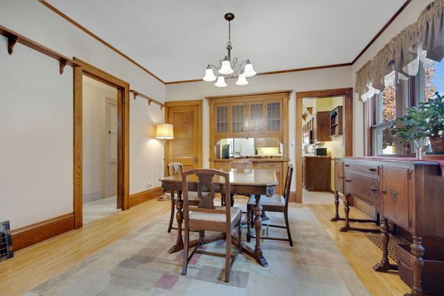 863 Clear Avenue, Saint Paul, MN 55106