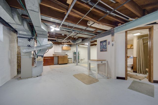 863 Clear Avenue, Saint Paul, MN 55106