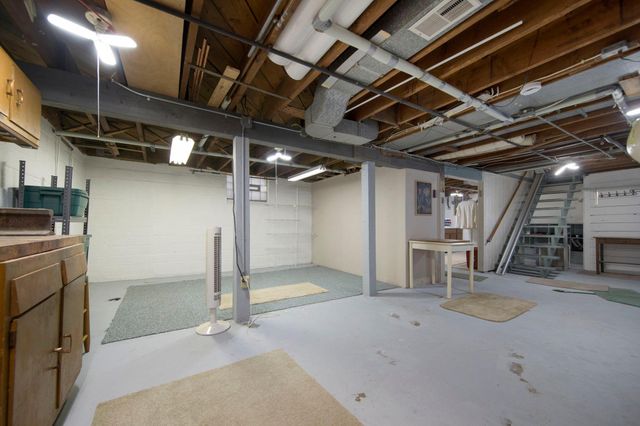 863 Clear Avenue, Saint Paul, MN 55106