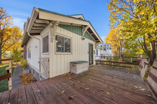 863 Clear Avenue, Saint Paul, MN 55106