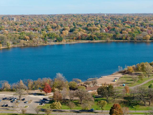 863 Clear Avenue, Saint Paul, MN 55106