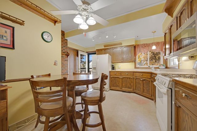 863 Clear Avenue, Saint Paul, MN 55106