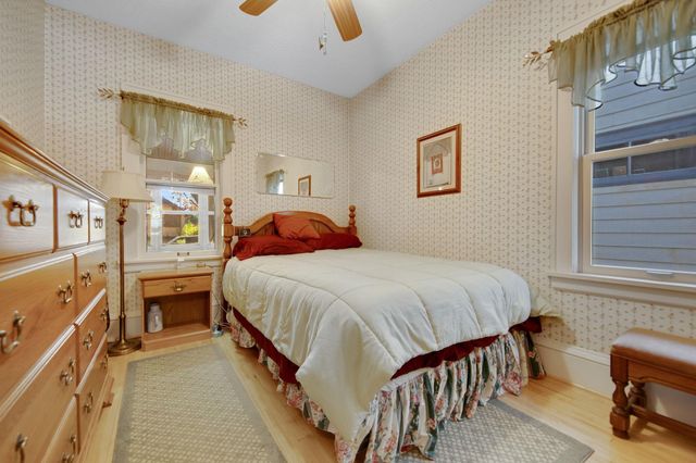 863 Clear Avenue, Saint Paul, MN 55106