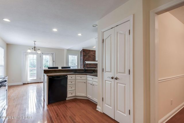 184 Grand Oak Blvd, Shepherdsville, KY 40165