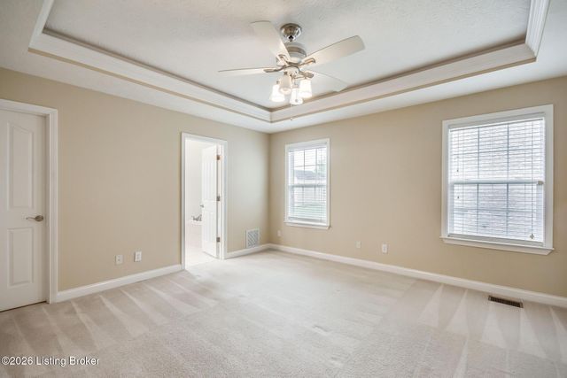 184 Grand Oak Blvd, Shepherdsville, KY 40165