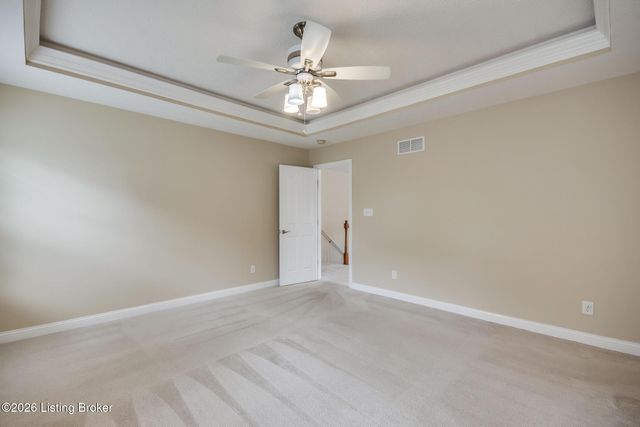 184 Grand Oak Blvd, Shepherdsville, KY 40165