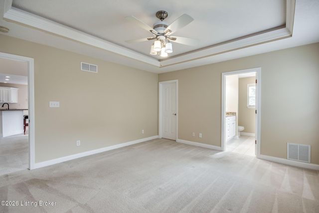 184 Grand Oak Blvd, Shepherdsville, KY 40165