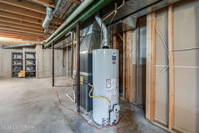 184 Grand Oak Blvd, Shepherdsville, KY 40165