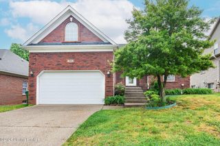 184 Grand Oak Blvd, Shepherdsville, KY 40165