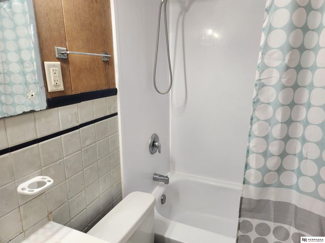 6779 Franklin Street, Omaha, NE 68104