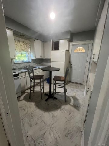 6147 SHERIDAN Street, Detroit, MI 48213