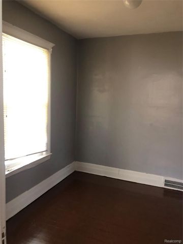 6147 SHERIDAN Street, Detroit, MI 48213