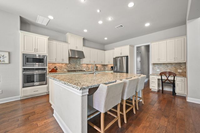 17004 Rush Pea CIR, Austin, TX 78738