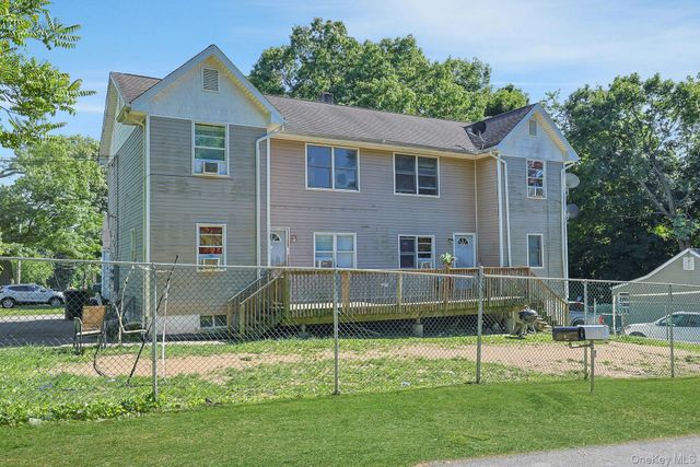 2 Ohio Avenue, Spring Valley, NY 10977