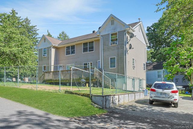 2 Ohio Avenue, Spring Valley, NY 10977