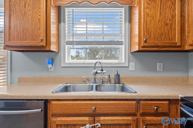 136 Sophia Drive, Toney, AL 35773