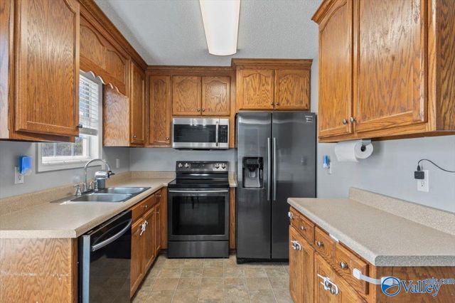 136 Sophia Drive, Toney, AL 35773