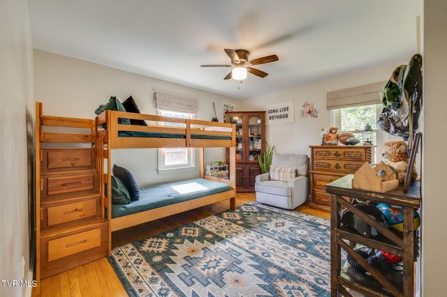 413 Holly Street, Mount Carmel, TN 37645