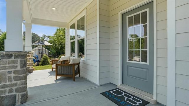 132 Blessing Brook Way, Locust Grove, GA 30248