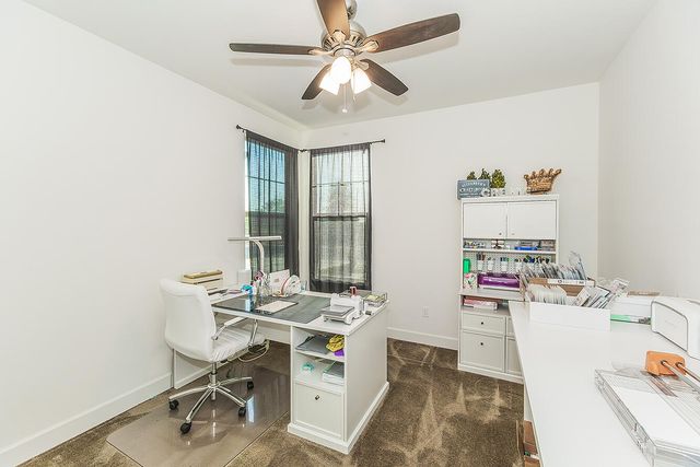 400 Ridge Creek Estates Way, Dinuba, CA 93618