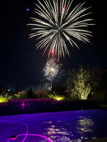 400 Ridge Creek Estates Way, Dinuba, CA 93618