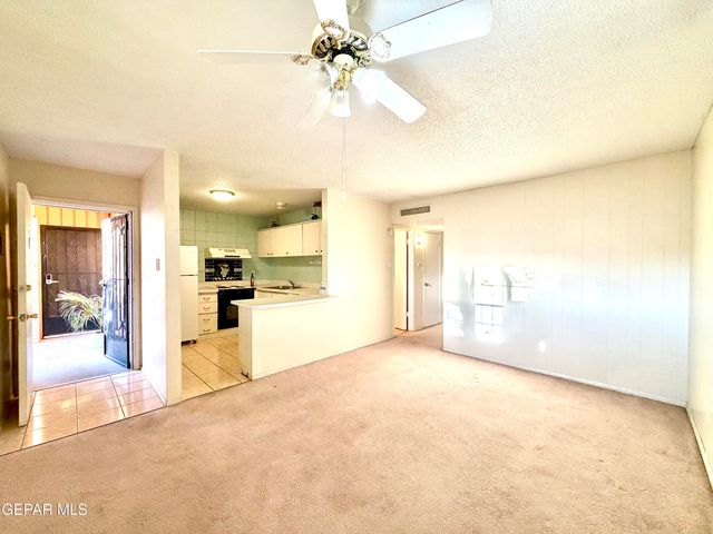 6400 Edgemere Boulevard 69, El Paso, TX 79925