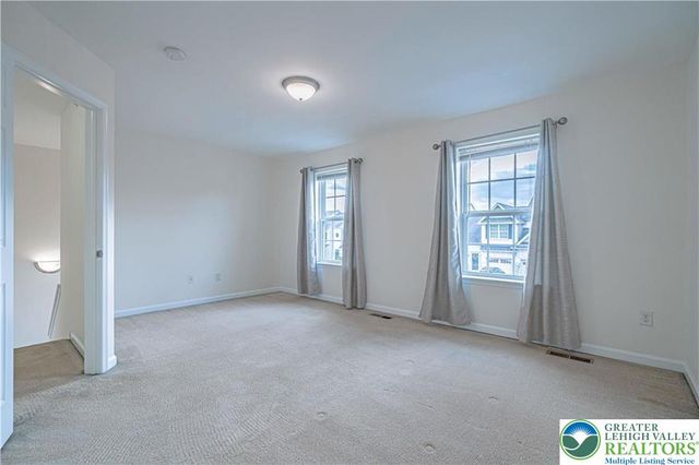 278 Milkweed Drive, Upper Macungie Twp, PA 18104