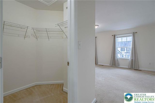 278 Milkweed Drive, Upper Macungie Twp, PA 18104